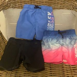 Hurley 2T boys swim and short lot
